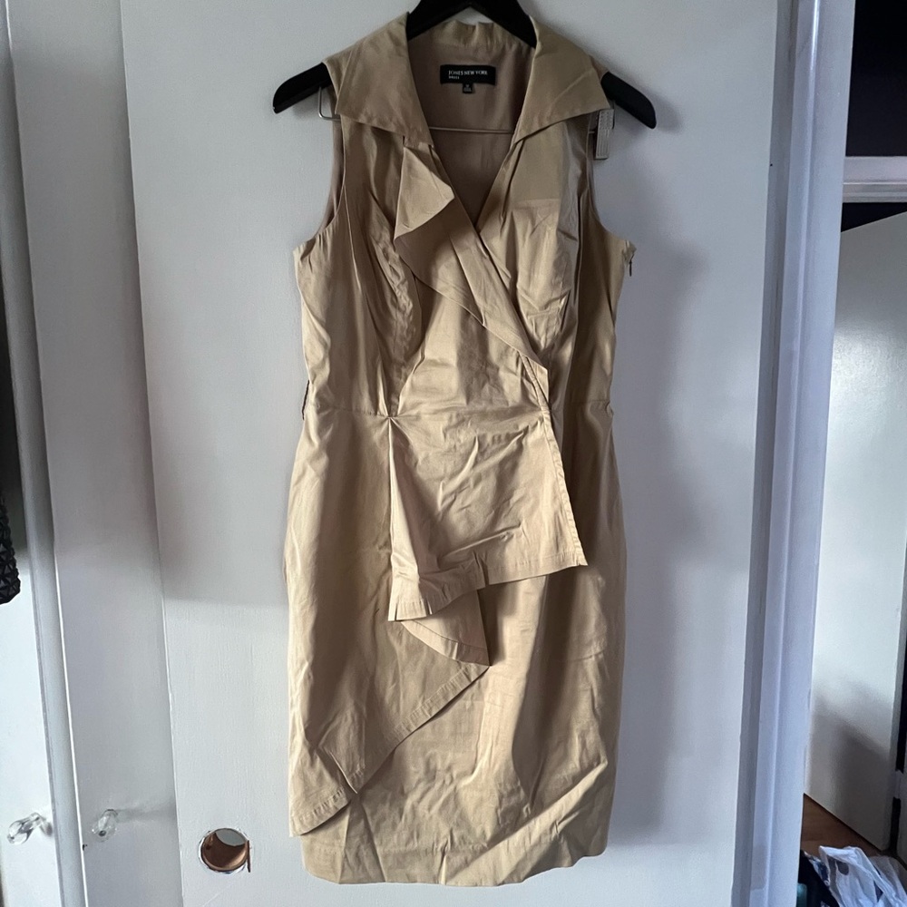 JONES NEW YORK Tan Beige Sleeveless Wrap Trench Ruffle Cotton Dress. Women’s 10.